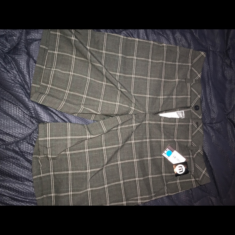 Travis Matthew shirts